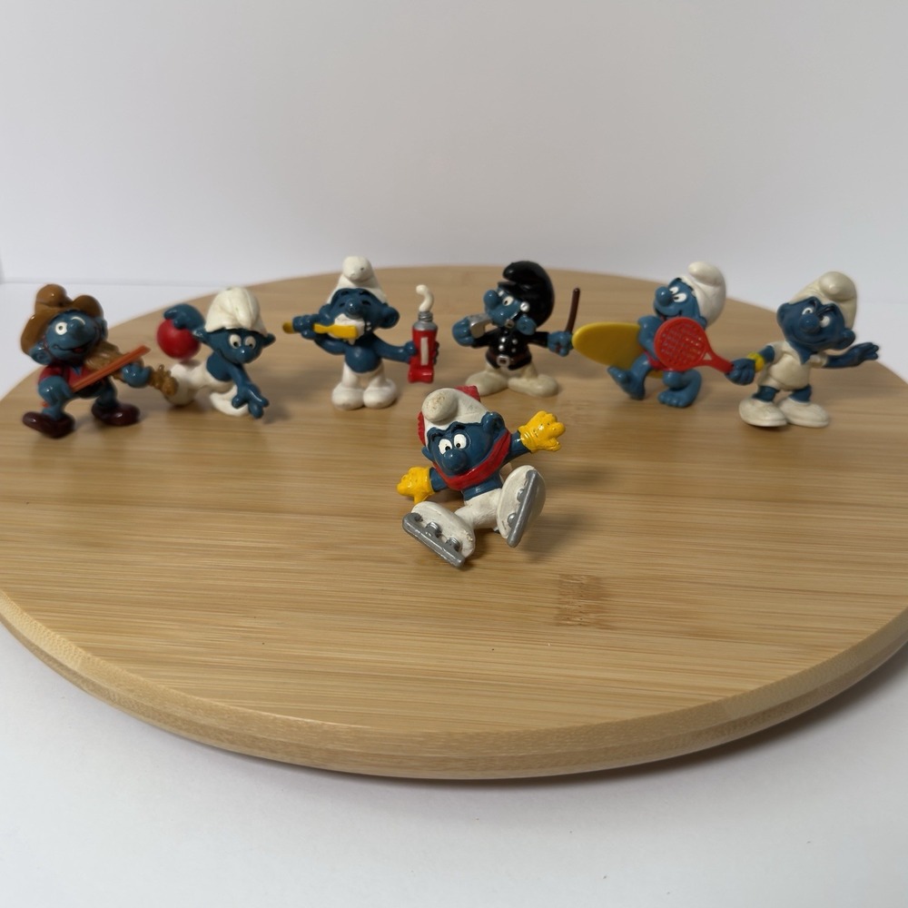 Vintage 1970's 1980's Smurfs lot Of 7 PVC figures Smurf Toys Bully Police Skater
